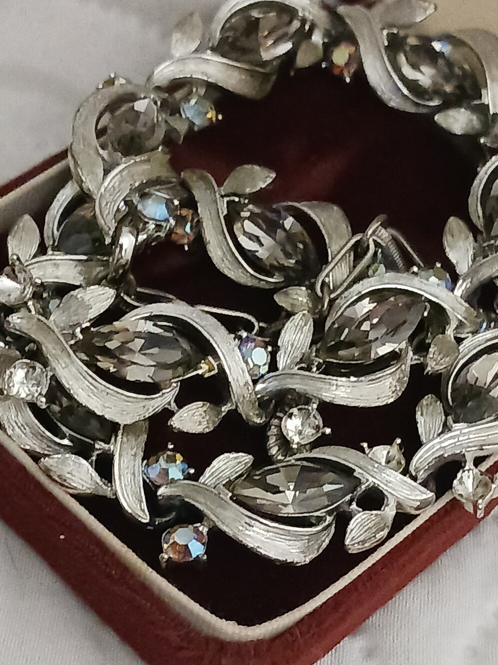Lisner Necklace Bracelet Set Tlc Missing Stones